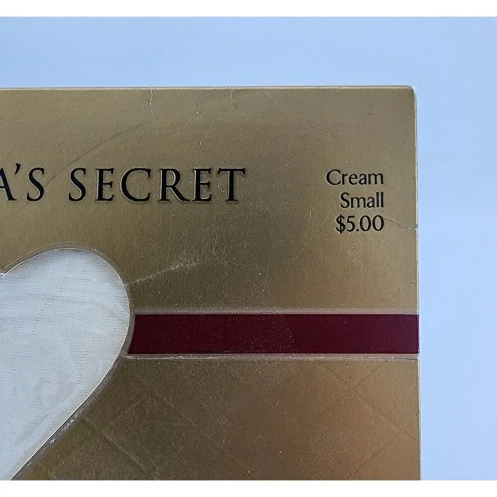 Victoria's Secret Lingerie For Legs Silky Sheer Nylon Stockings Cream Size Small